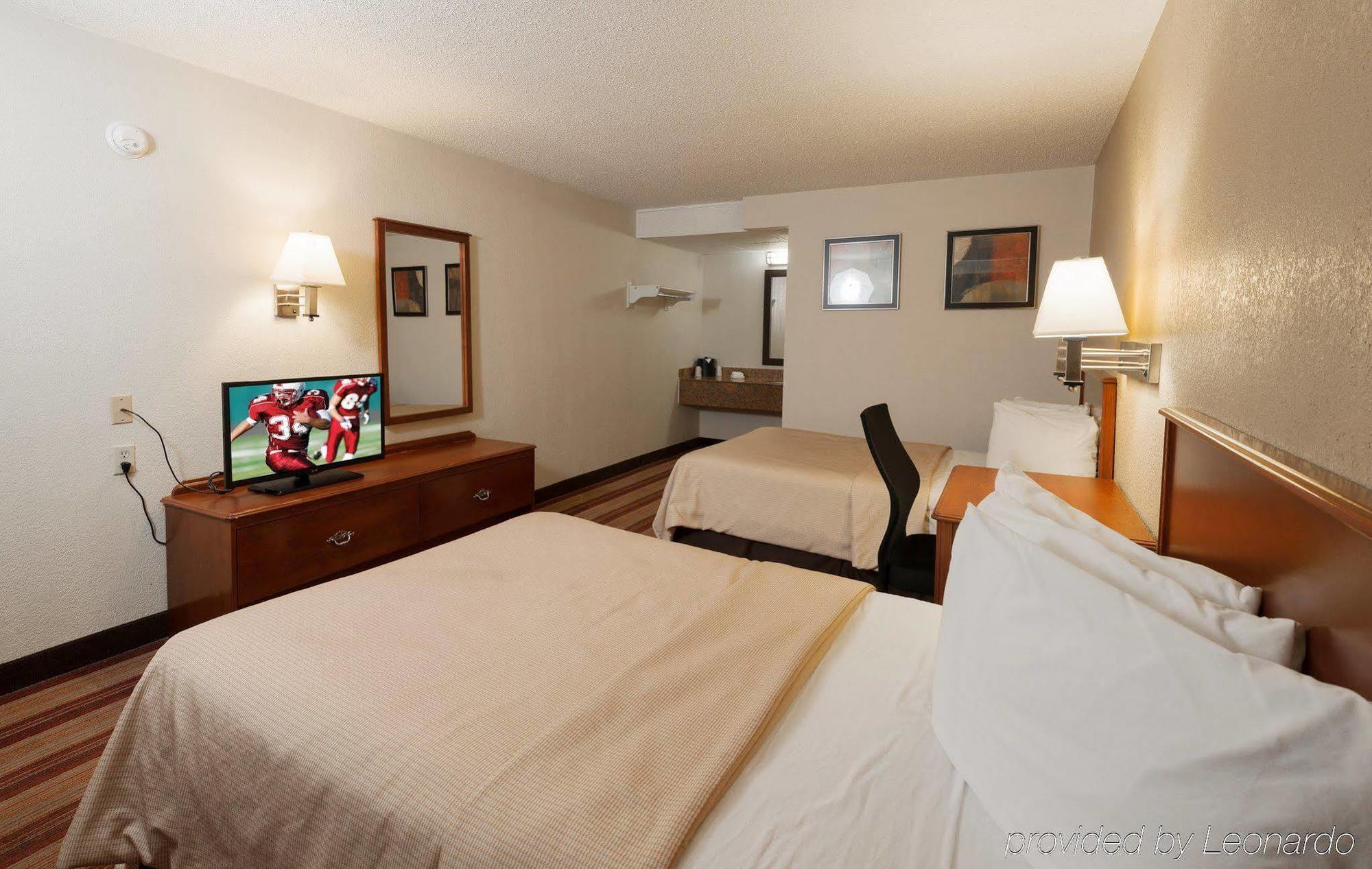 Red Roof Inn Bloomington - Normal/University Eksteriør billede